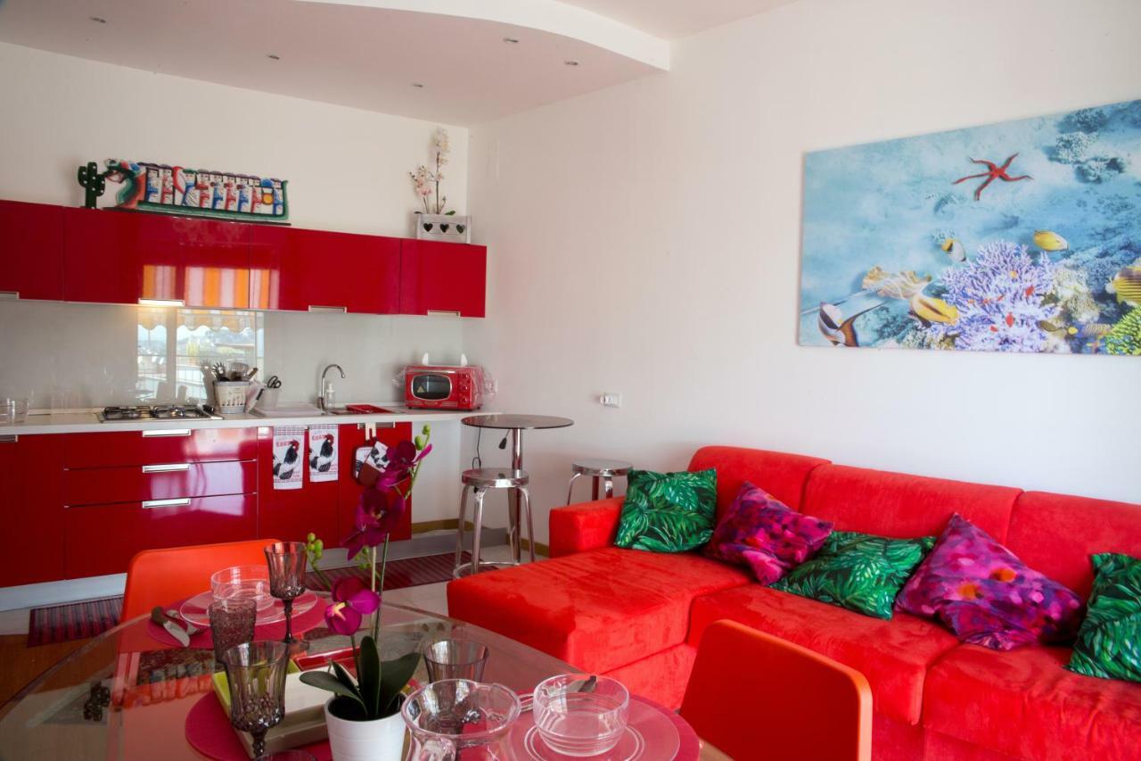 Le Terrazze Del Sole Apartment Наполи Екстериор снимка