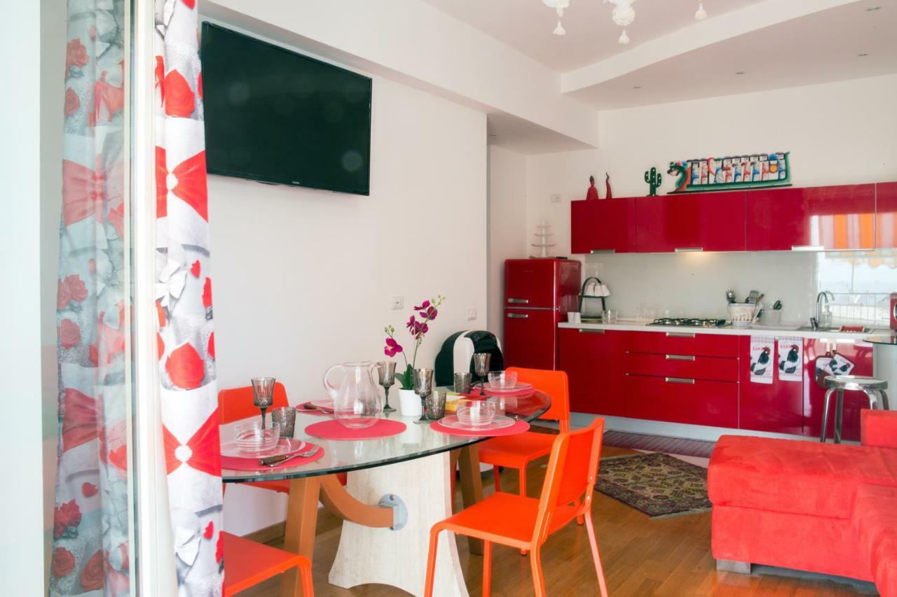 Le Terrazze Del Sole Apartment Наполи Екстериор снимка
